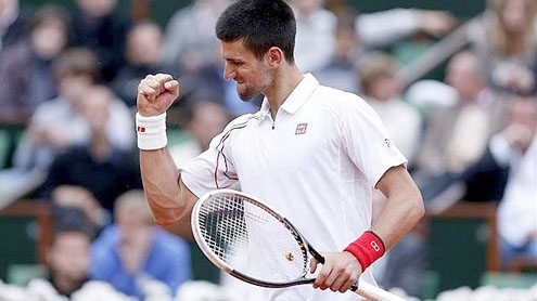 French Open 2012: Novak Djokovic and Roger Federer light up Paris with grand escapes