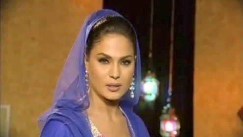 Veena Malik back with Ramadan show